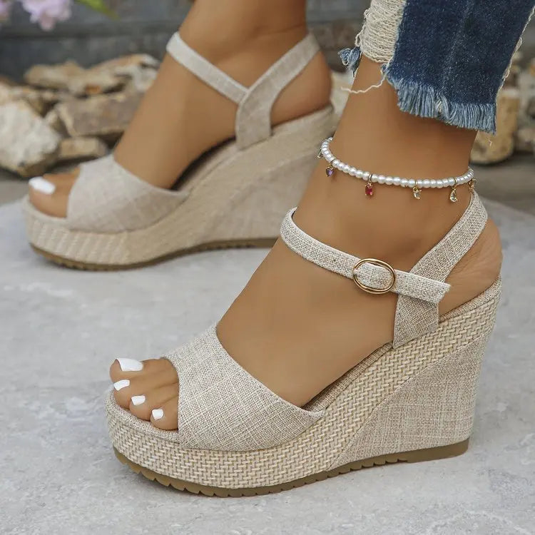 The Valencia Canvas Platform Wedge