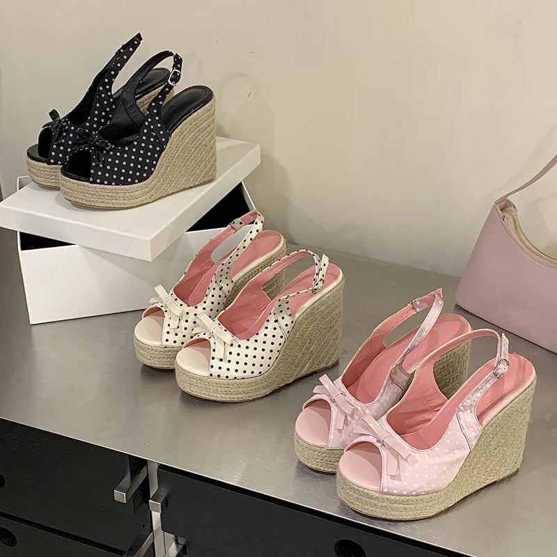 The Costa Brava Bow Wedge