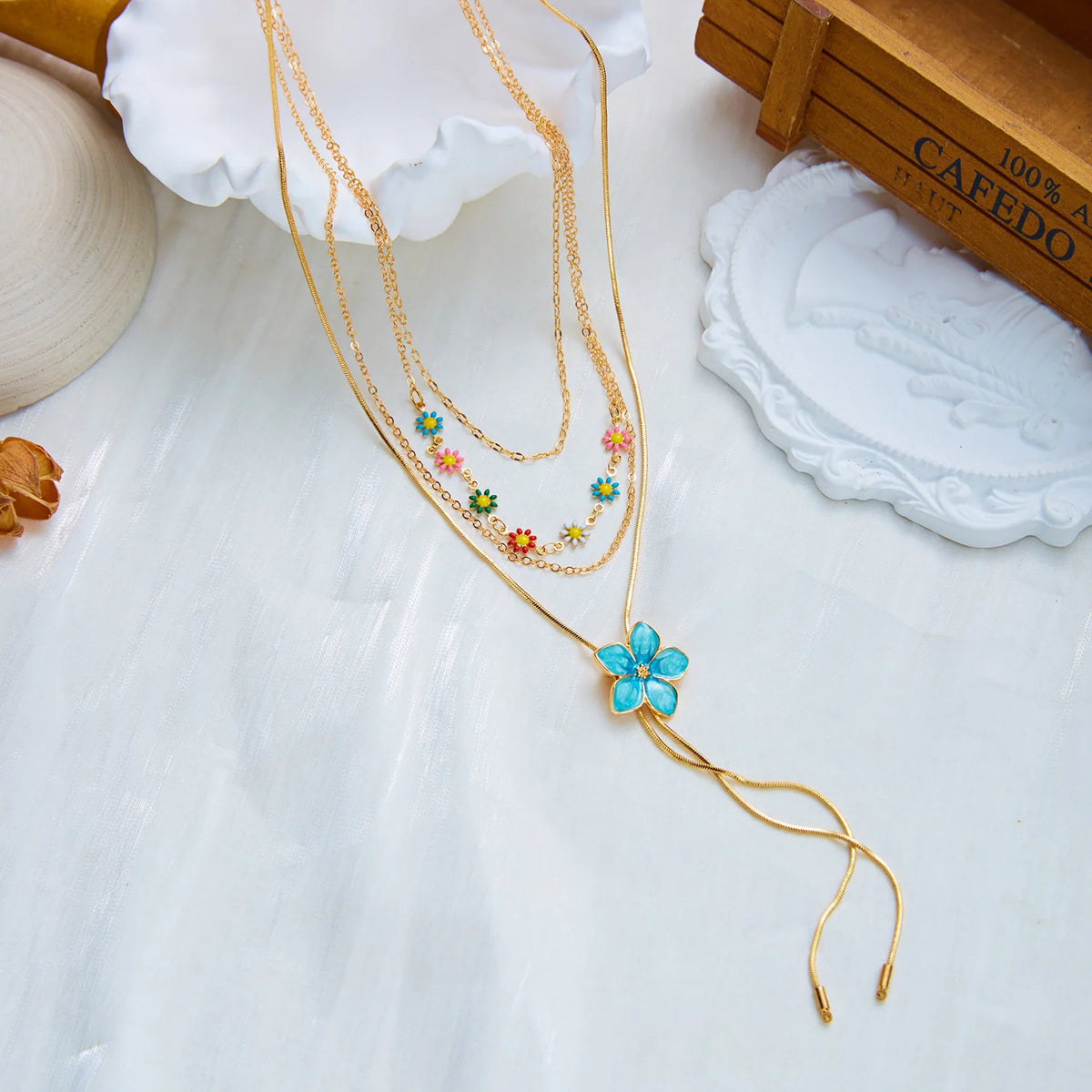 The Pearl & Meadowbloom Y-Choker